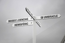 City of Atrs and Sciences的导视系统设计