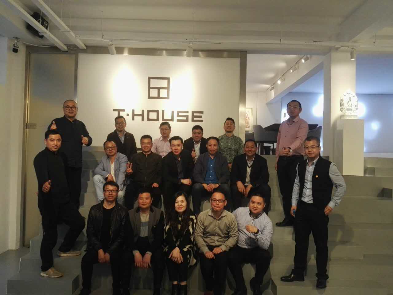 互联网+广告标识牌，创新与发展