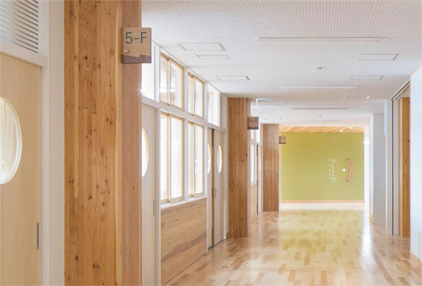 学校导视系统 | 以信息模拟行为，用导视标识展示空间