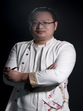 谭俊